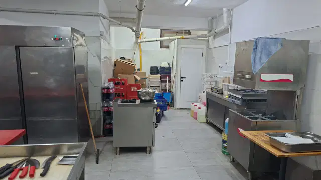 Kardeş Kentler Üzerinde Devirlik Restaurant — görsel 8