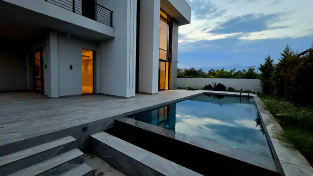 Antalya'nın Gözdesi Yeşilbayır'da, Modern Lüksün Yeni Adresi Satılık 5+1 Villa — görsel 29