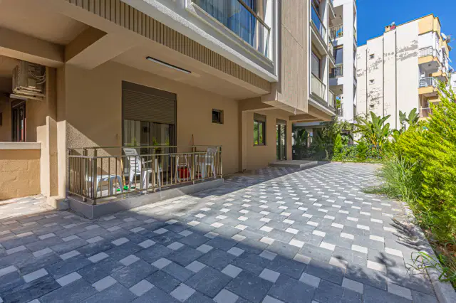 Zerdalilik Mah. Cebesoy Cad.de Sıfır Bina Katta Satılık 2+1 Daire — görsel 4