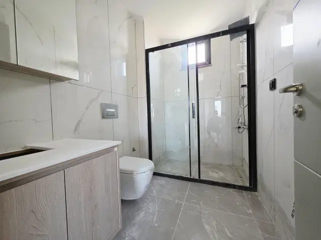 ALTINTAŞ'TA ÇİFT HAVUZ, K.OTOPARK, ÜÇ CEPHELİ 2+1 ARAKAT — görsel 21