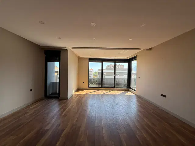 KONAKLAR’DA 3 CEPHELİ 180 M² GENİŞ 3+1 HAVUZLU SİTE — görsel 13