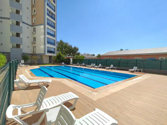 Lara Güzeloba Havuzlu Site Yuvamkent-4 Katta Doğalgazlı Eşyalı Satılık 1+1 Daire — görsel 32
