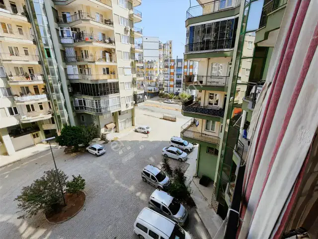Tramvaya Yakın 3+1 Site İçi Net 135 M2 Daire — görsel 9