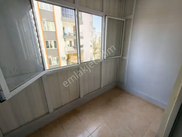 Tramvaya Yakın 3+1 Site İçi Net 135 M2 Daire — görsel 13