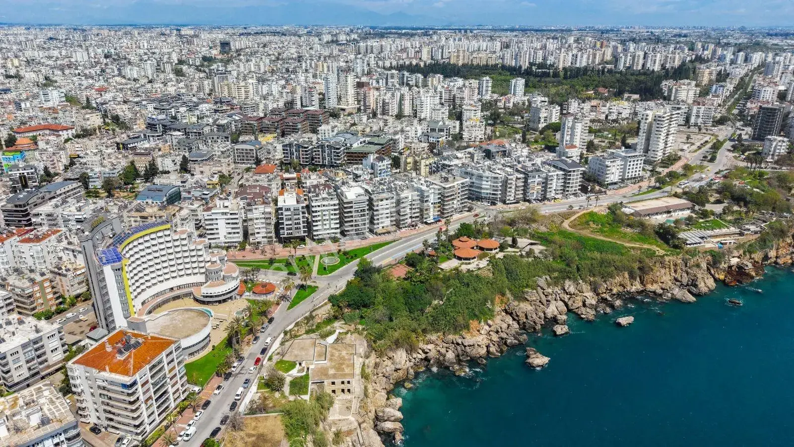 800 M2 Bodrum+zemin +2 Kat Kiralık İşyeri — görsel 26