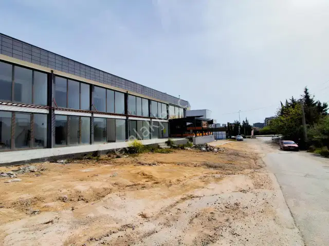 Kardeşkentler Cad. Yanında 130 M² Yeni Dükkan — görsel 13