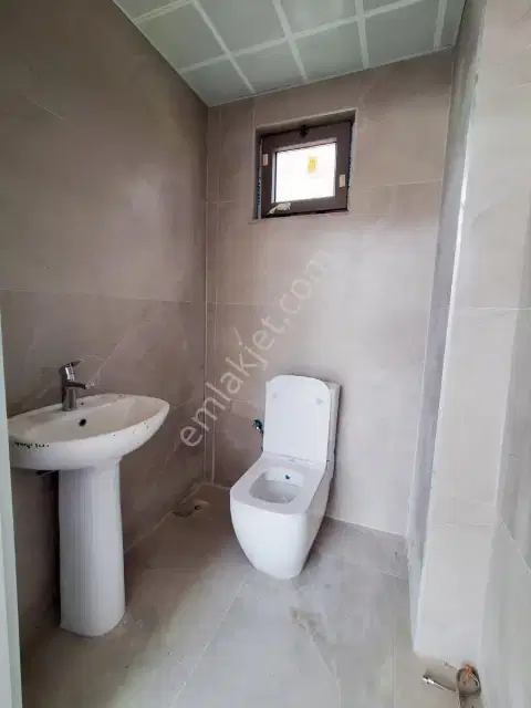 Kardeşkentler Cad. Yanında 130 M² Yeni Dükkan — görsel 16