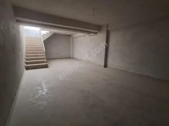 Kardeşkentler Cad. Yanında 130 M² Yeni Dükkan — görsel 18