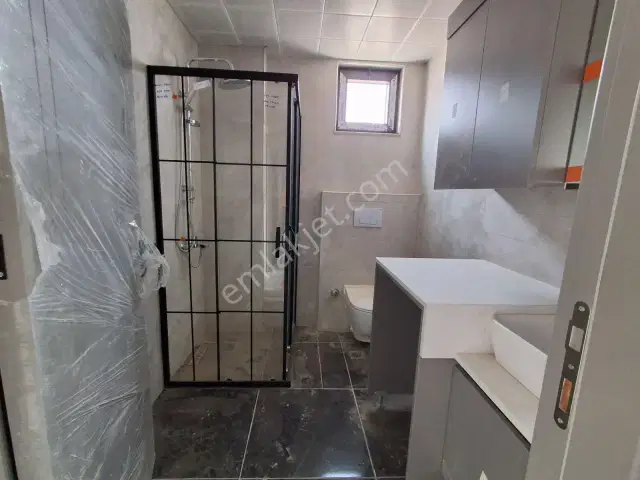 İskanlı Ana Cadde 2+1kiralık Ankastreli Ve Klimalı Eşyasız — görsel 3