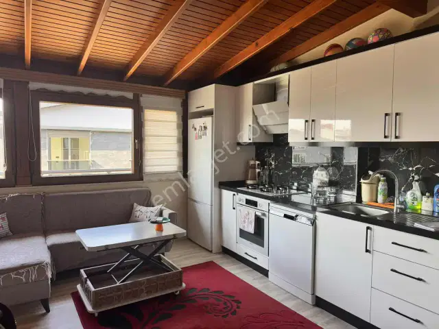 Güzeloba Da Kiralık 1+1 Daire.