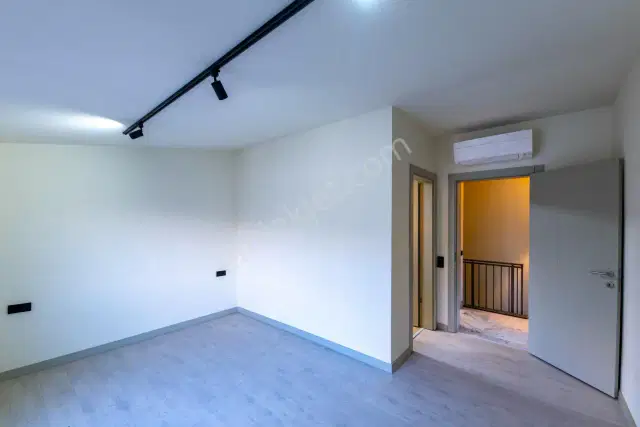 Güzeloba Pıer Mokka Sitesinde 3+1 Lux Dubleks Daire — görsel 18