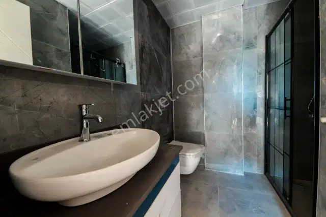 Ermenek'te Şık İskanlı Sıfır 3+1 Dubleks Daire — görsel 3