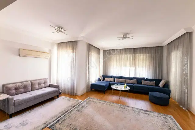 Terra Cıty Avm Yakını Atmacalar Sitesinde Lux 3+1 Daire — görsel 3