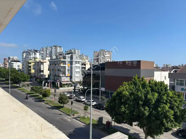 Bulent Ecevit Bulvarında Caddesi Üzeri Ofis Kati — görsel 7