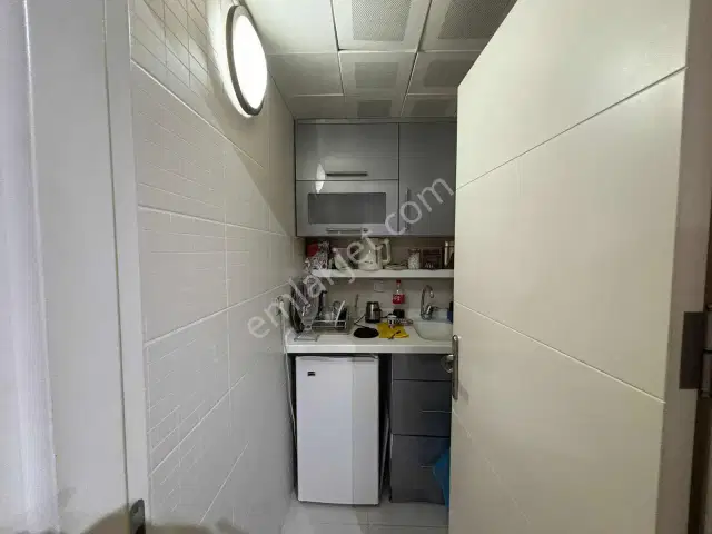 Bulent Ecevit Bulvarında Caddesi Üzeri Ofis Kati — görsel 11