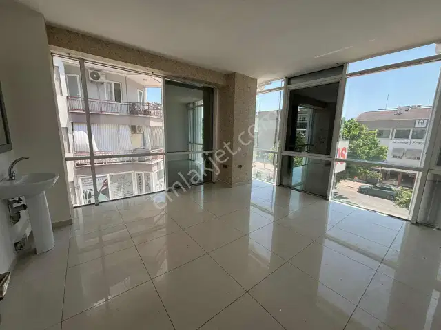 Bulent Ecevit Bulvarında Caddesi Üzeri Ofis Kati — görsel 18