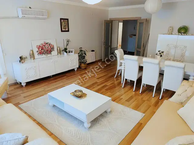 Rabia Çite'den Uncalı Konaklar Bölgesinde Eşyalı 2+1 Kiralık — görsel 4