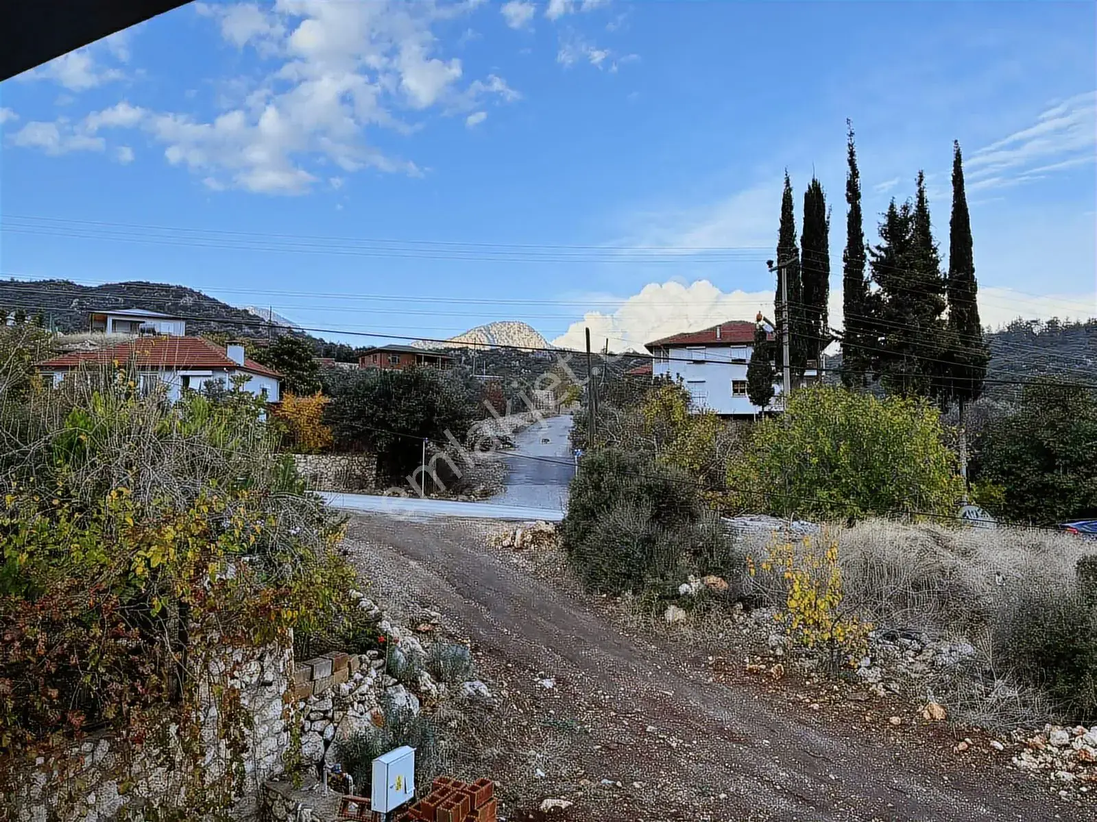 Geyikbayırı Merkezinde Satılık Natamam Villa — görsel 13