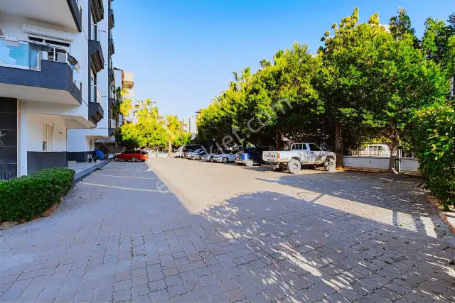 Çağlayan'da Havuzlu Site İçerisinde Satılık 3+1 Daire — görsel 2