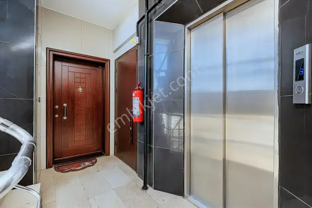 Çağlayan'da Havuzlu Site İçerisinde Satılık 3+1 Daire — görsel 14