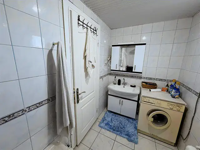 Şirinyalı'da Havuzlu Önü Açık Teraslı 3+1 Arakat Daire — görsel 7