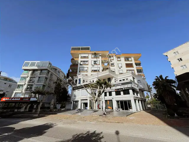 Şirinyalı'da Havuzlu Önü Açık Teraslı 3+1 Arakat Daire — görsel 22