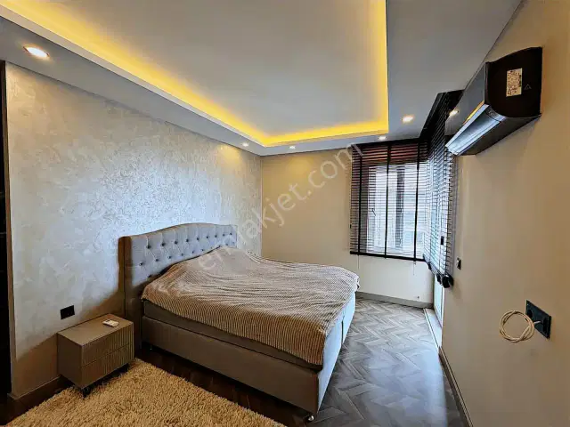 Güzeloba Mimar Yapımı Panoramik Deniz Manzaralı Arakat 3+1 Daire — görsel 8