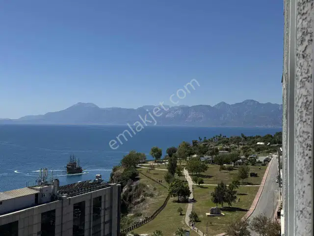 Güzeloba Mimar Yapımı Panoramik Deniz Manzaralı Arakat 3+1 Daire — görsel 25