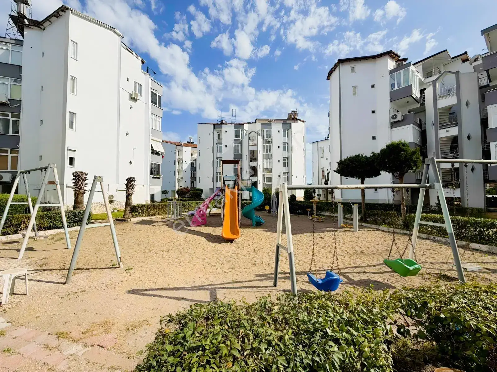 Finike Denize Yakın Gürel Subaşı Sitesinde 2+1 Satılık Daire — görsel 2