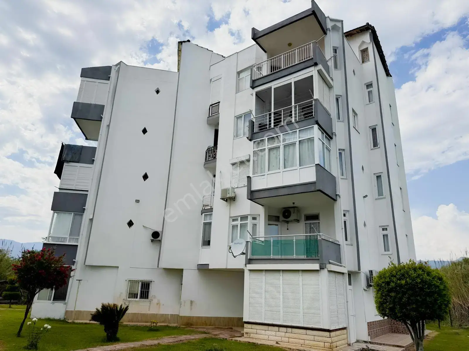 Finike Denize Yakın Gürel Subaşı Sitesinde 2+1 Satılık Daire — görsel 3