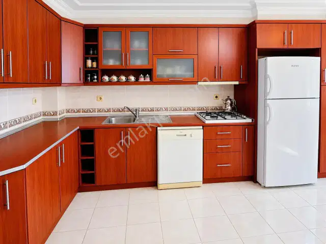 Lara Acısu Sitesinde 7/24 Güvenlik Havuzlu Site İçi Arakat Daire — görsel 16