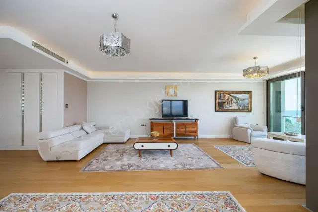 Yalımpark'da Takaslı Denize Sıfır 4+1 Lüks Satılık Daire — görsel 3