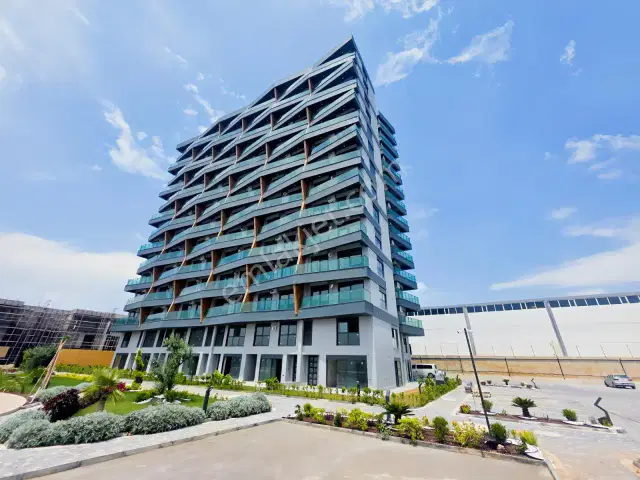 Park Royal Resıdence Altınova Da Kiralık Şık 2+1 Boş Daire — görsel 2