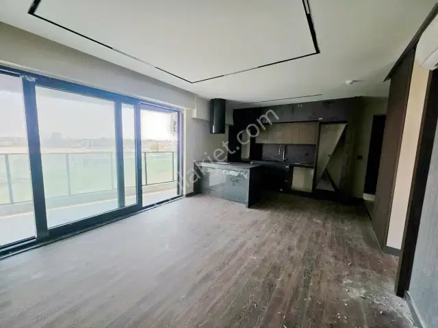 Park Royal Resıdence Altınova Da Kiralık Şık 2+1 Boş Daire — görsel 16
