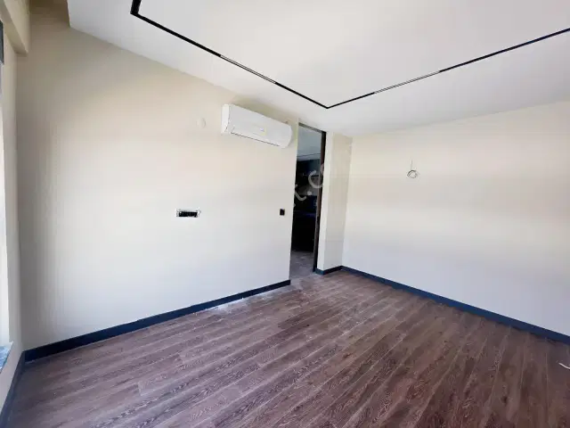 Park Royal Resıdence Altınova Da Kiralık Şık 2+1 Boş Daire — görsel 22