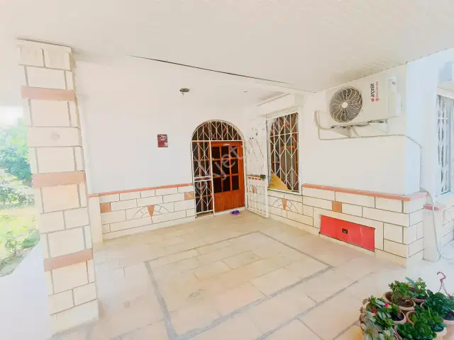 Düden Şelalesine Yakın Tribleks,havuzlu 4+1 Villa — görsel 4