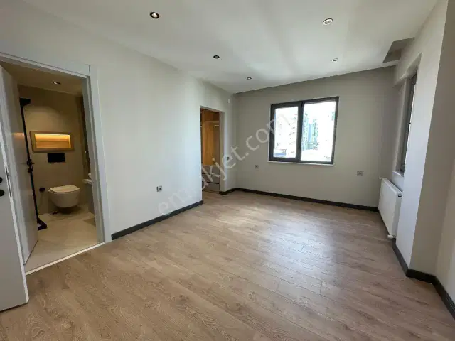 Lara Merkezde Site İçi Mimari Tasarım 3+1 Ara Kat Satılık Daire — görsel 20