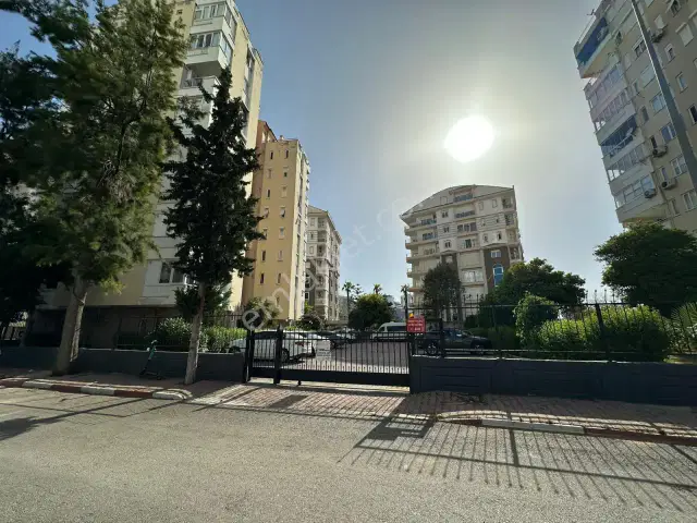 Lara Merkezde Site İçi Mimari Tasarım 3+1 Ara Kat Satılık Daire — görsel 21