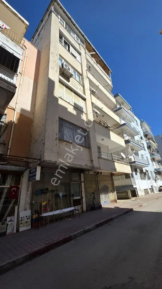 280m 5+3 Ve 100m2 Teras Dubleks-3ayrı Kiralık Daire Halinde — görsel 3