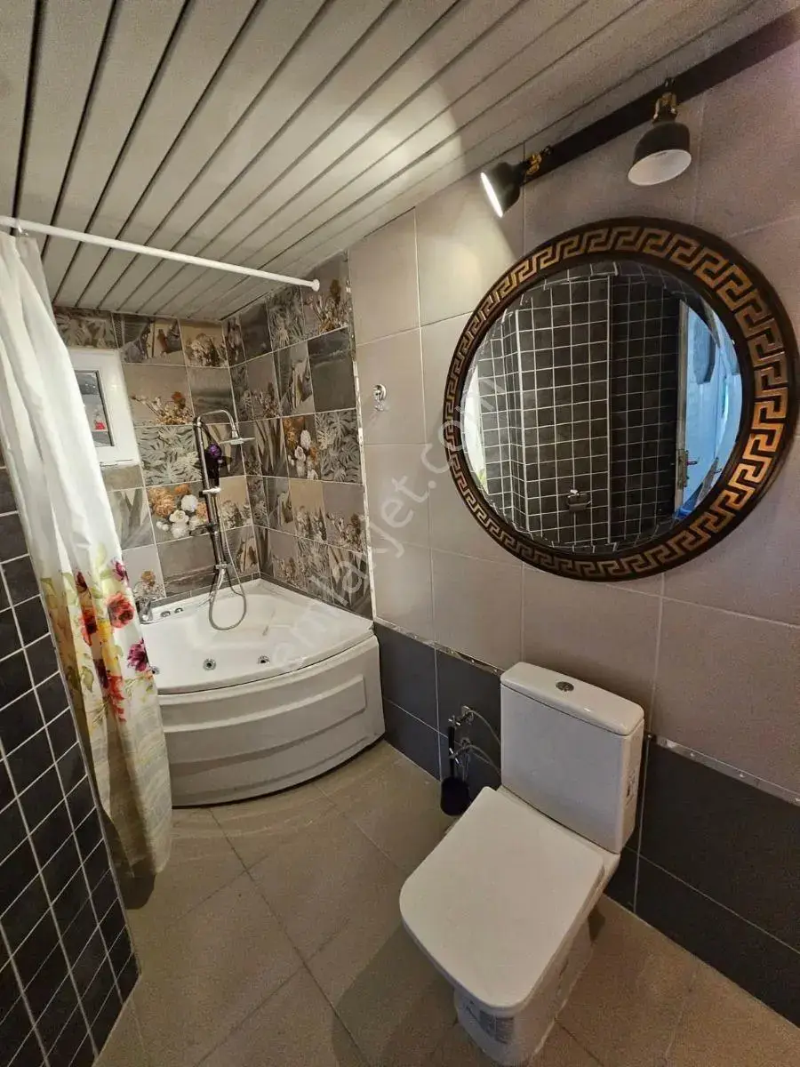 280m 5+3 Ve 100m2 Teras Dubleks-3ayrı Kiralık Daire Halinde — görsel 30