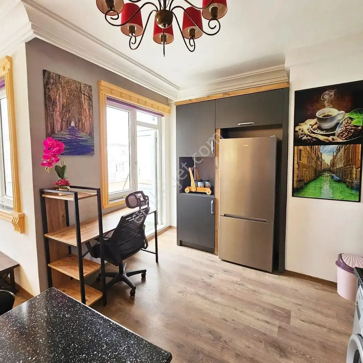 280m 5+3 Ve 100m2 Teras Dubleks-3ayrı Kiralık Daire Halinde — görsel 32