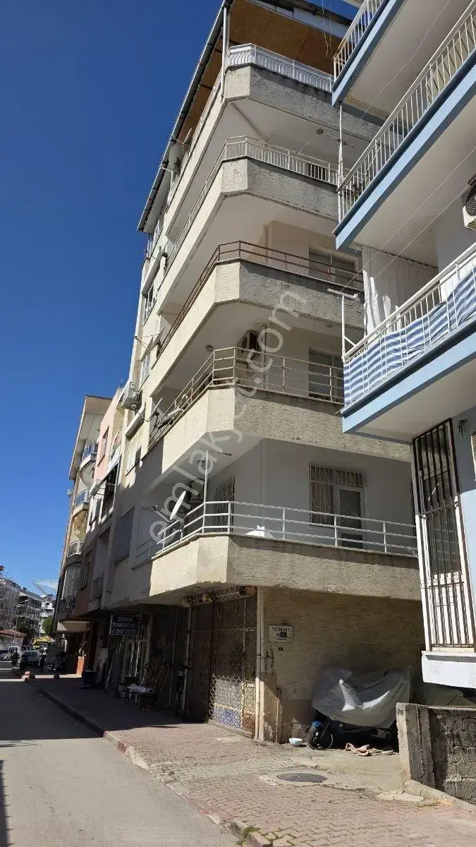 280m 5+3 Ve 100m2 Teras Dubleks-3ayrı Kiralık Daire Halinde — görsel 34