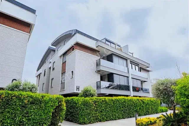 Güzeloba'nın En Prestijli Sitesinde 4+1 Satılık Daire — görsel 11