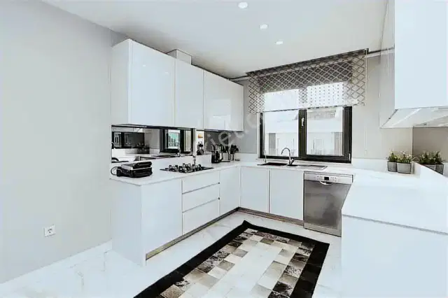 Güzeloba'nın En Prestijli Sitesinde 4+1 Satılık Daire — görsel 22