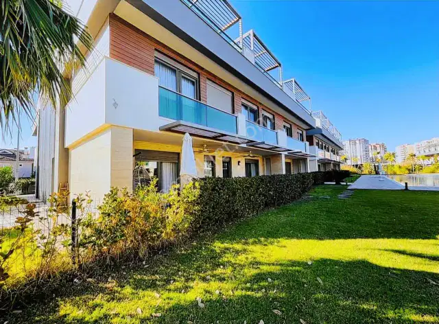 Güzelobanın En Prestijli Sitesinde Full Eşyalı 2+1 Kiralık Daire — görsel 6