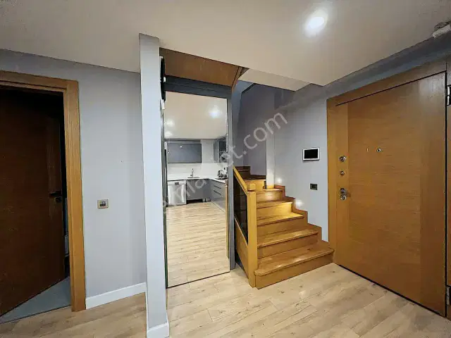 Güzelobanın En Prestijli Sitesinde Full Eşyalı 2+1 Kiralık Daire — görsel 9