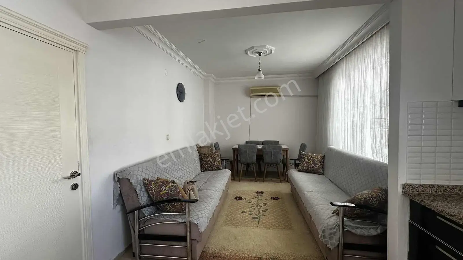 Kızıltoprak Mh. Merkezi Konum 2+1 Satılık Daire — görsel 2