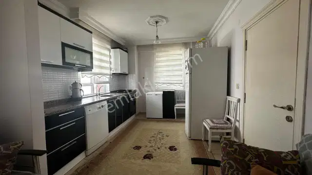 Kızıltoprak Mh. Merkezi Konum 2+1 Satılık Daire — görsel 3