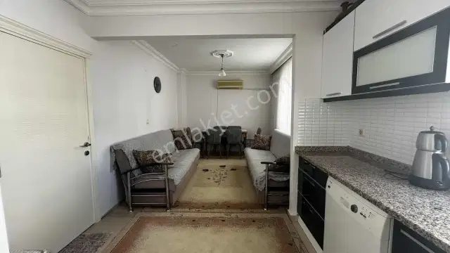 Kızıltoprak Mh. Merkezi Konum 2+1 Satılık Daire — görsel 8