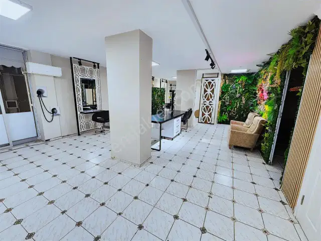 Markantalya Karşısı 10 Metre Cepheli 400 M2 Kiralık Dükkan — görsel 6